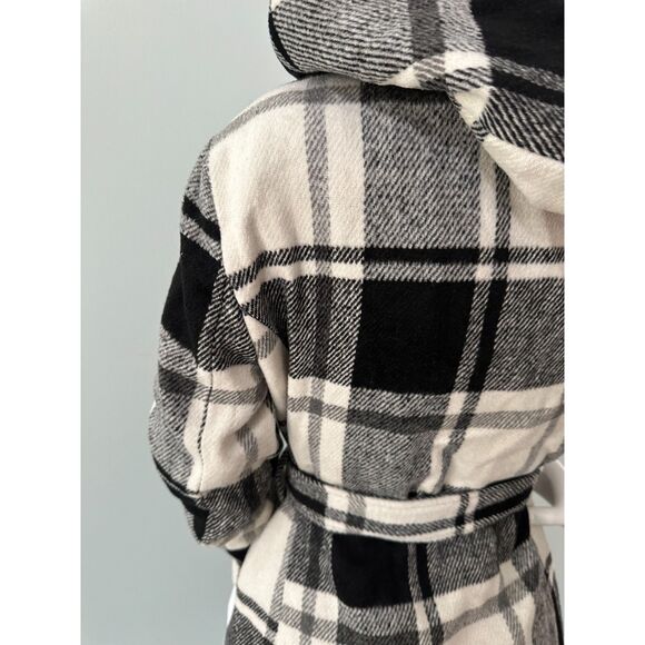 Mossimo Supply Co. Black and White Plaid Hooded Wrap Coat with Belt size M - Picture 9 of 10